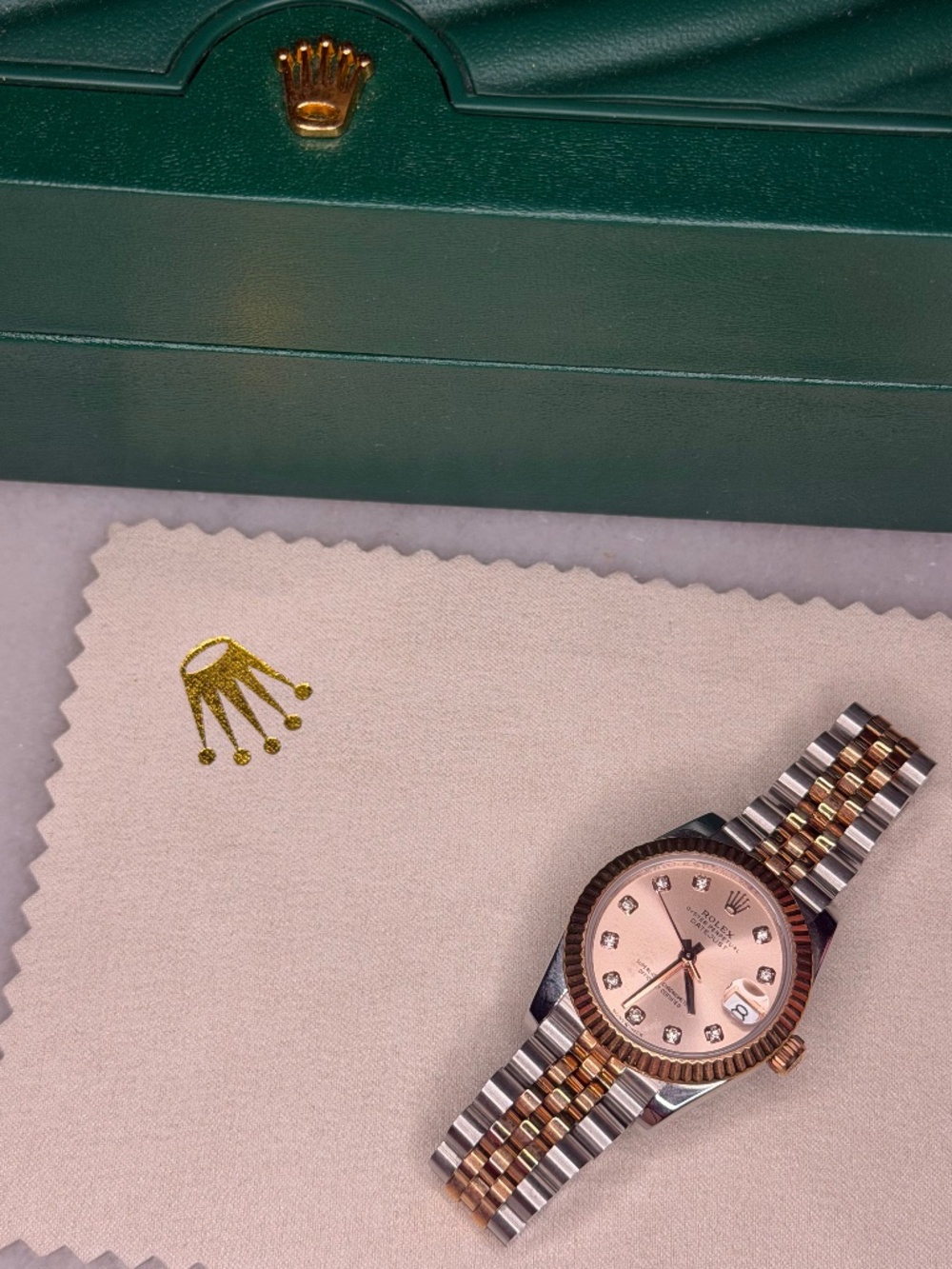 Luxury Designer Watch with diamantés